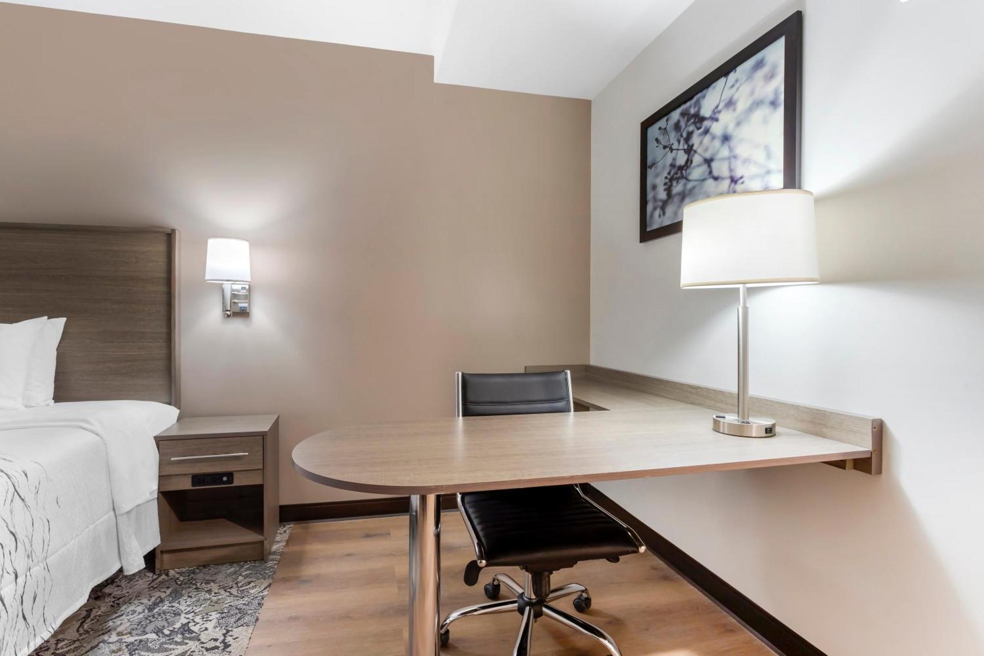 Red Roof Inn Plus Jamaica, Ny - Jfk Airport Нью-Йорк Екстер'єр фото