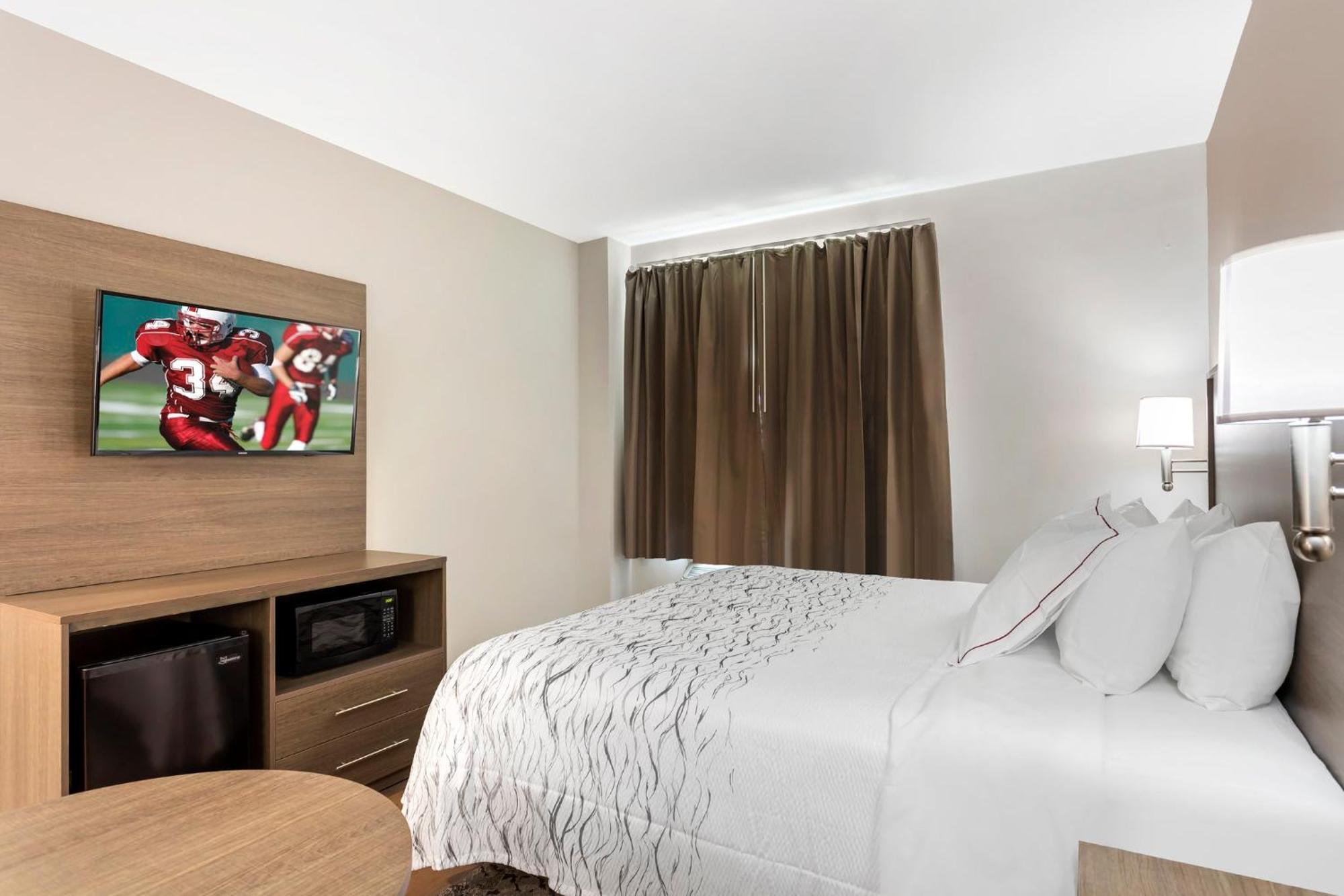 Red Roof Inn Plus Jamaica, Ny - Jfk Airport Нью-Йорк Екстер'єр фото