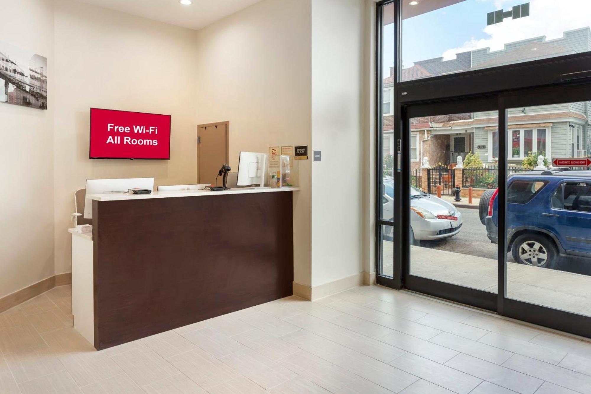 Red Roof Inn Plus Jamaica, Ny - Jfk Airport Нью-Йорк Екстер'єр фото